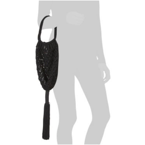 Black Mango crochet macarame bag with tassle - Picture 2 of 6